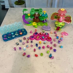 Giant Hatchimal bundle